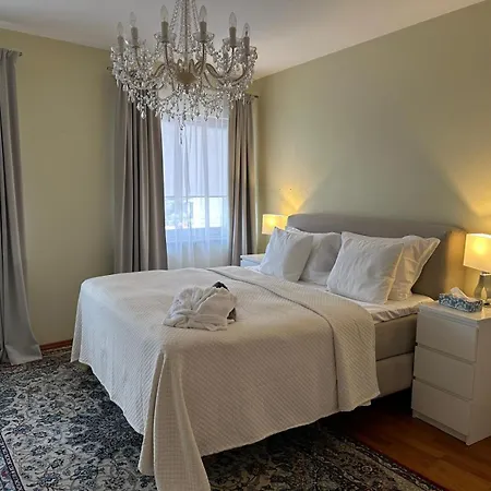 Apartment Tower - Sky Line *