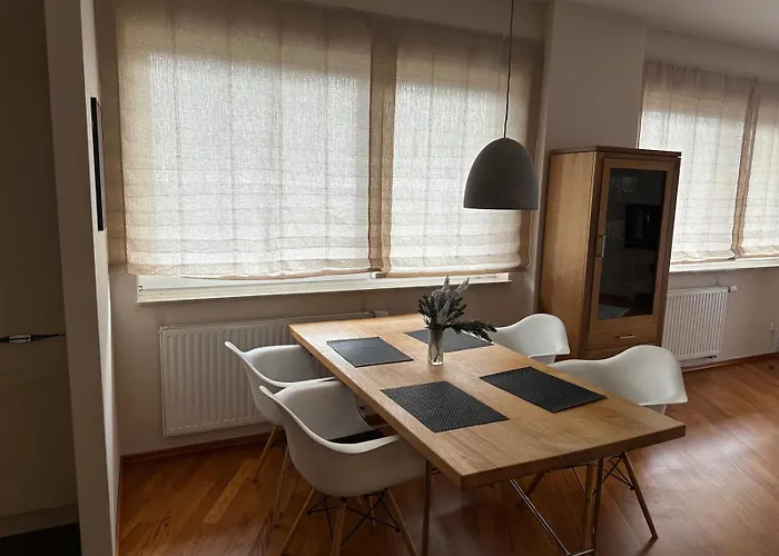 Tower - Sky Line アパート